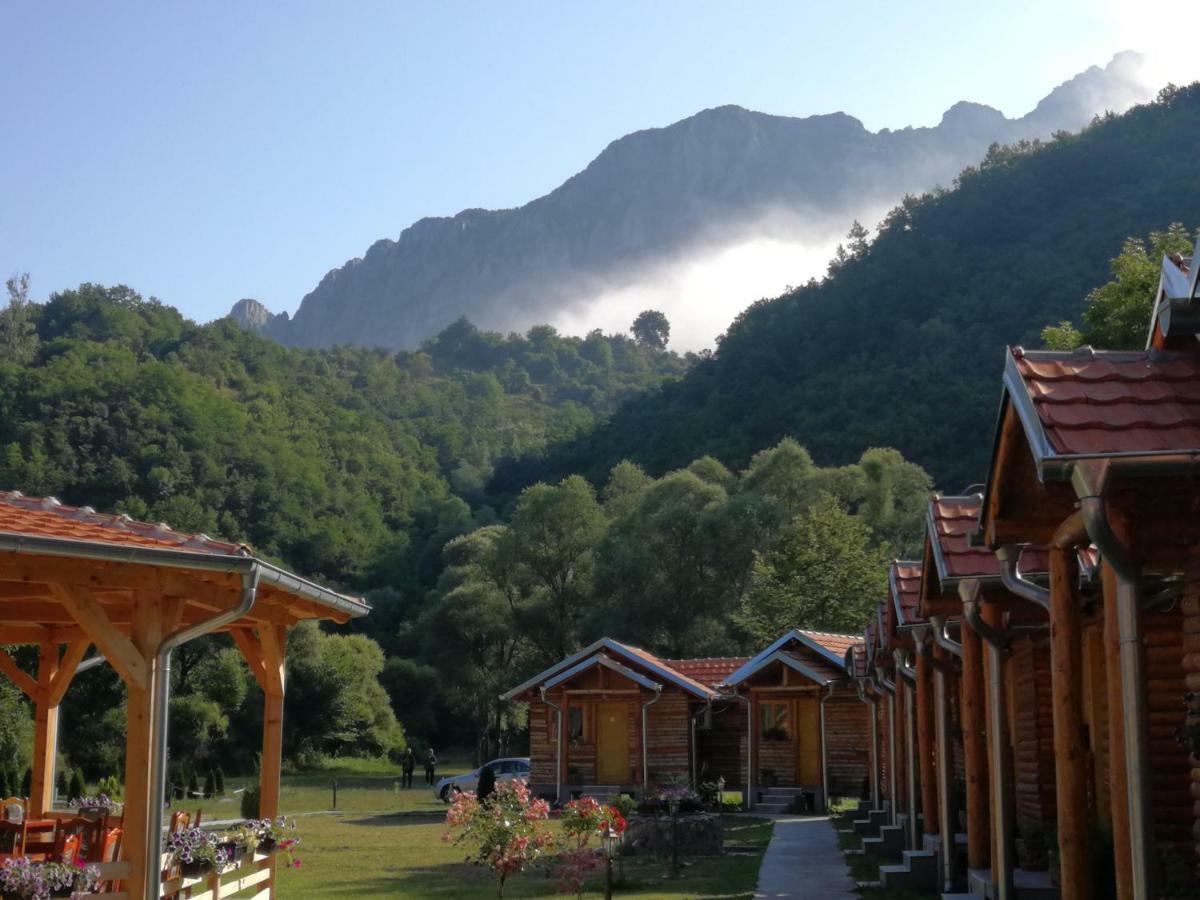 Hotel Juzni Vetar Trnski Odorovci Zewnętrze zdjęcie